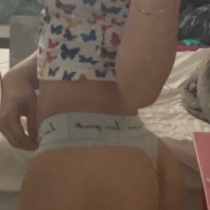 Meet your Posher, Loala